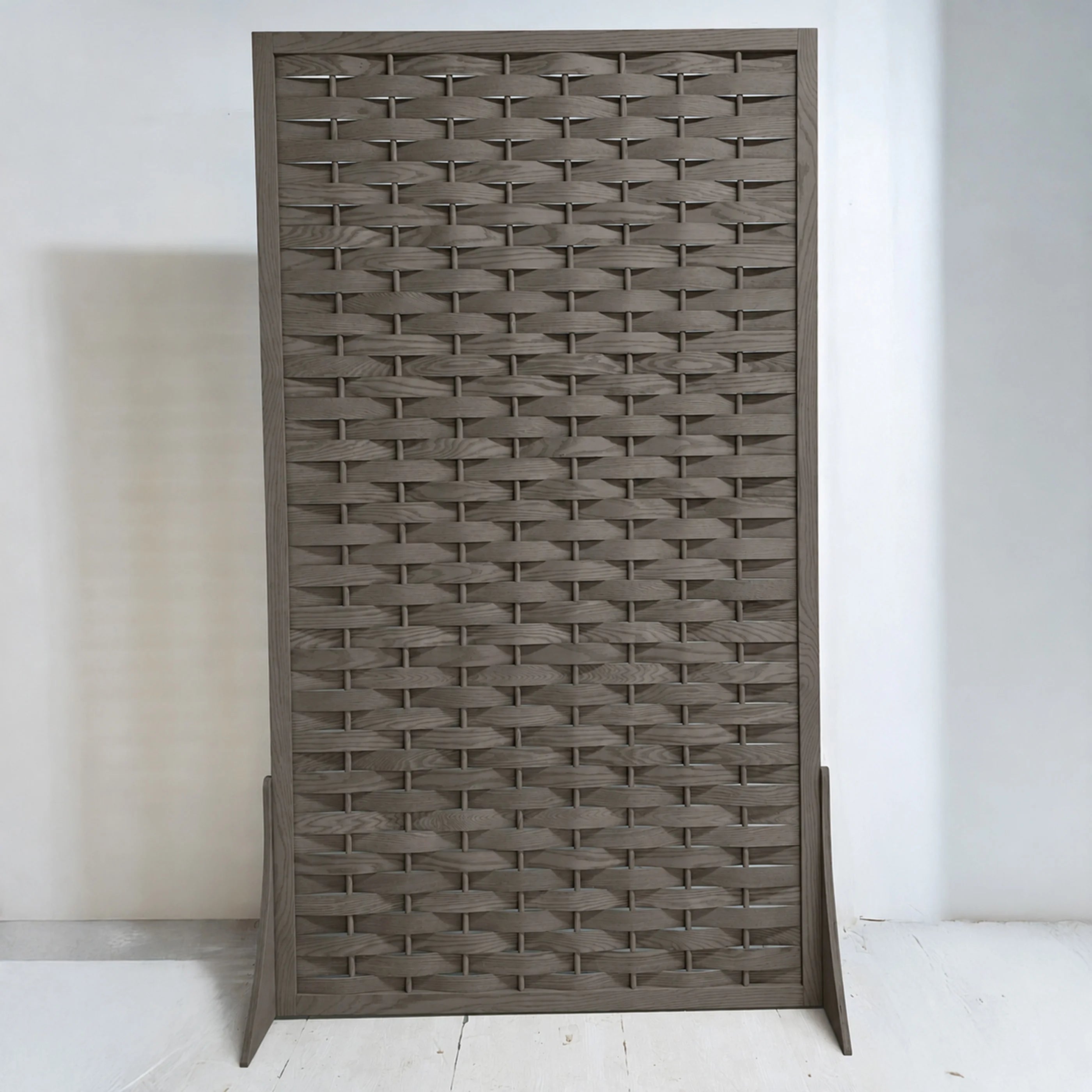 Dysis Custom Room Divider