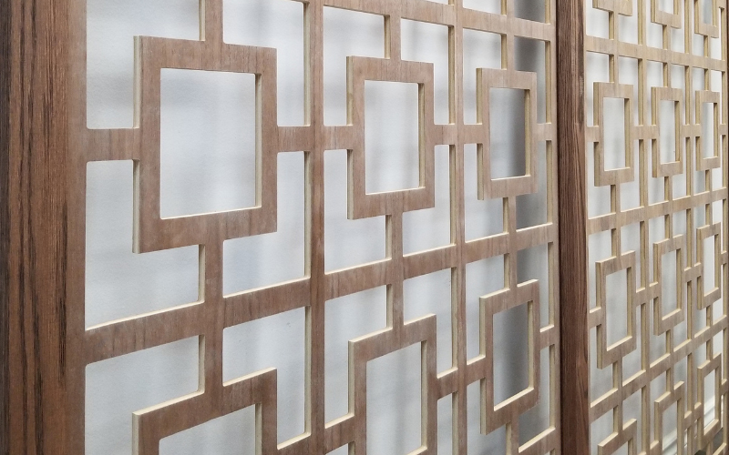 Wooden decorative screen with geometric pattern