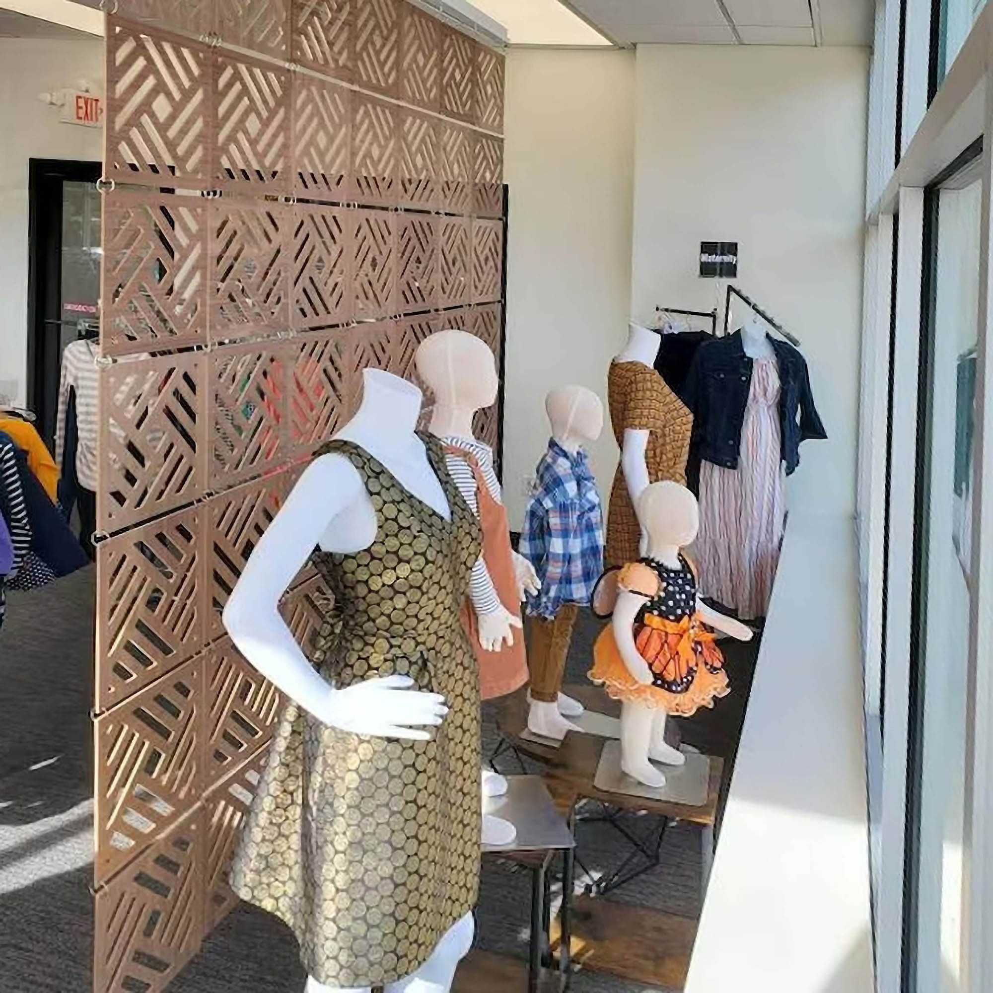 Floor to Ceiling Partition Wall 