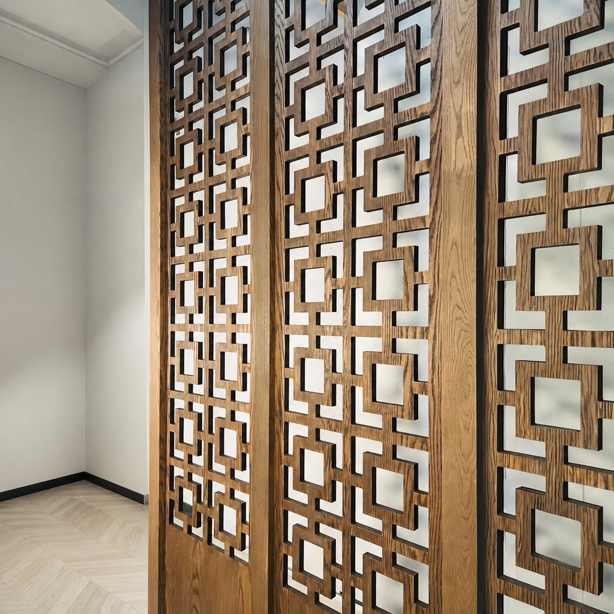 Celene Column Privacy Screens