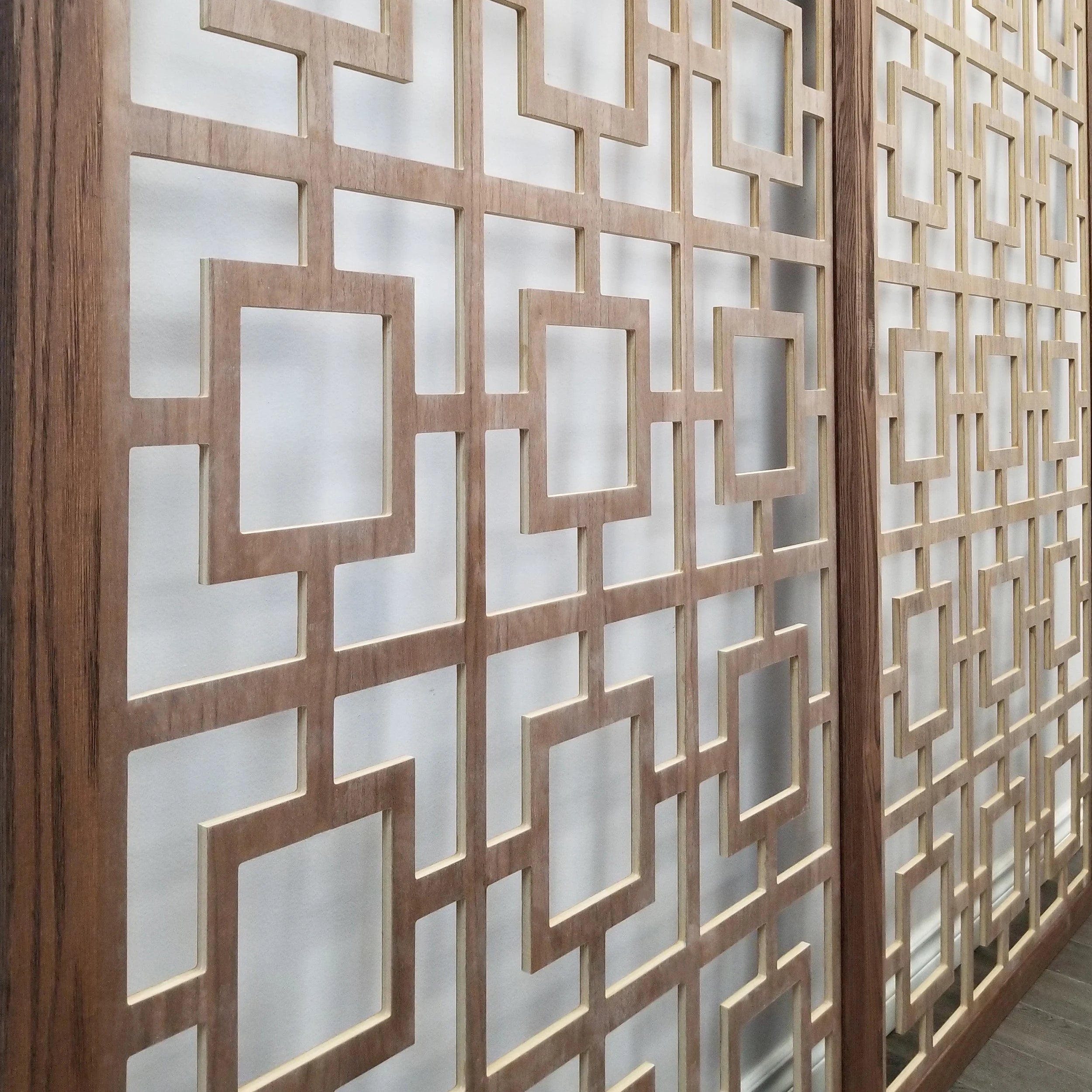 Walnut Veneered 1/4"