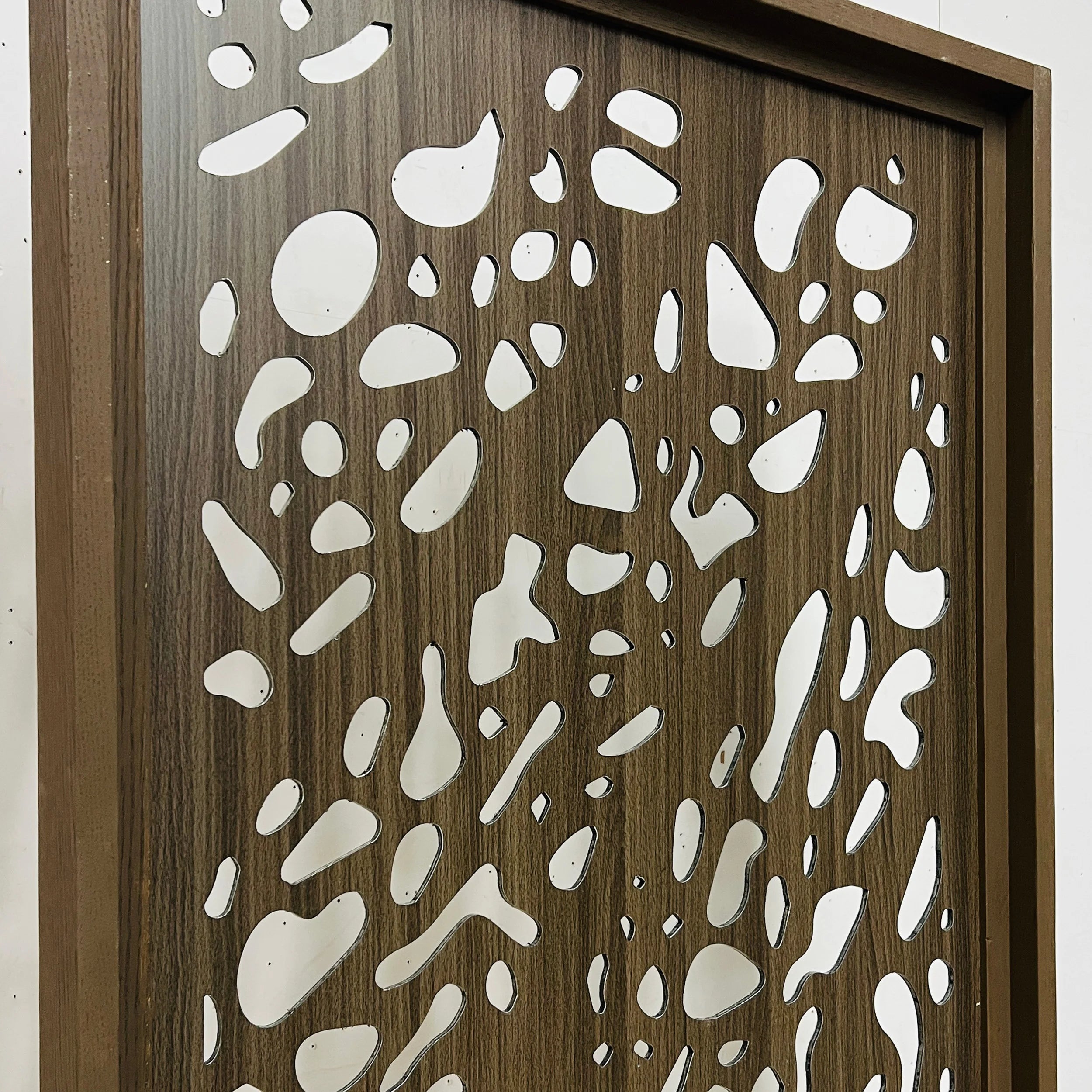 ACM 1/4" Walnut